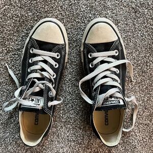 Classic black and white converse all stars